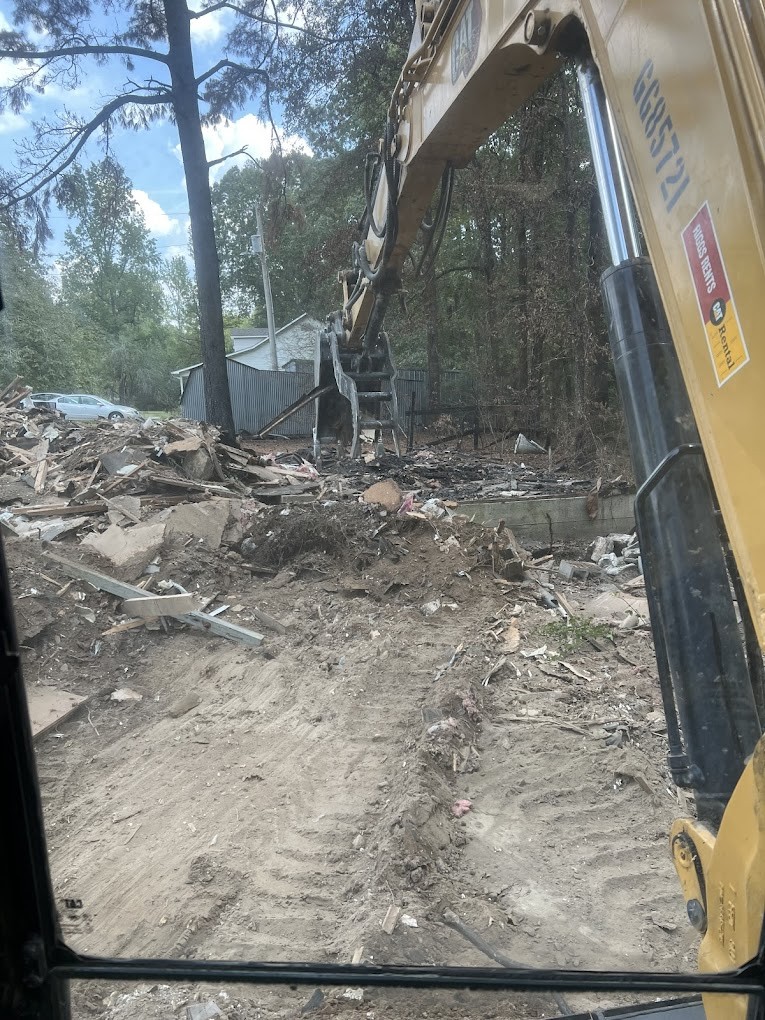 Smoke Eaters Construction photo